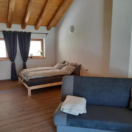 Ai Monti Apartament *