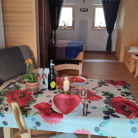 Ai Monti Appartement *